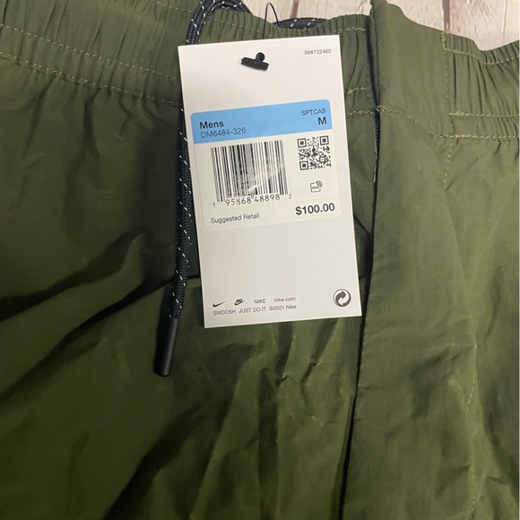 Men’s Nike utility shorts size medium - Picture 3 of 7